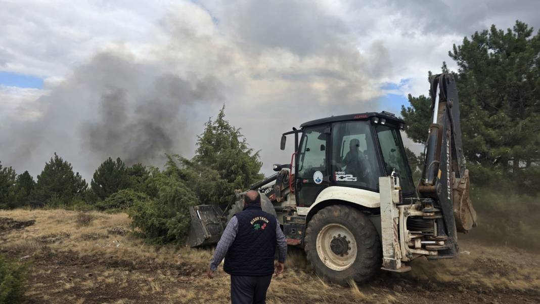 Konya Derbent’te orman yangını çıktı 5